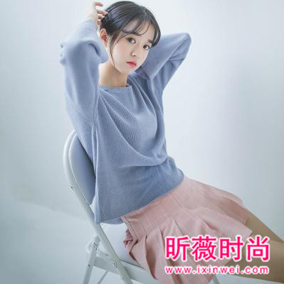 春季流行什么服饰单品？格子控必备的格纹春装