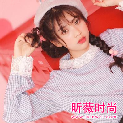 春季流行什么服饰单品？格子控必备的格纹春装