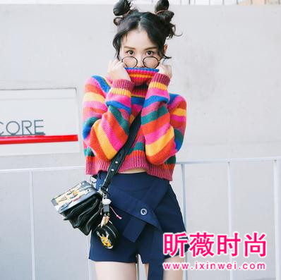 2017套上撞色毛衣 时尚舒适温暖韩范儿十足