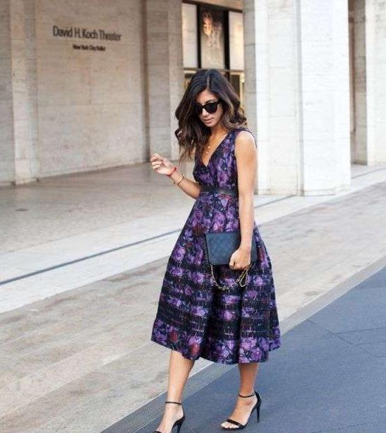 紫色连衣裙配什么鞋子？这些搭配让你气场十足