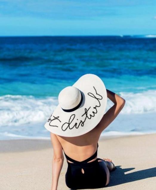 胖女生去海边怎么穿显瘦？这样穿秒变时髦女王