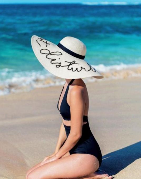 胖女生去海边怎么穿显瘦？这样穿秒变时髦女王