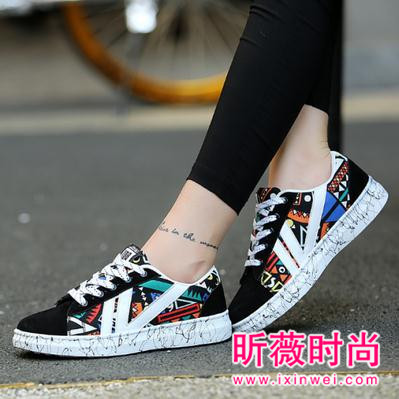 情人节穿上这双好看的鞋子 和你的男神浪漫约会吧 情人节穿上这双好看的鞋子 和你的男神浪漫约会吧