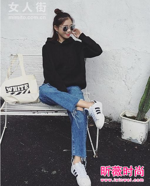 时尚经典卫衣巧搭配 尽显早春青春与活力 时尚经典卫衣巧搭配 尽显早春青春与活力