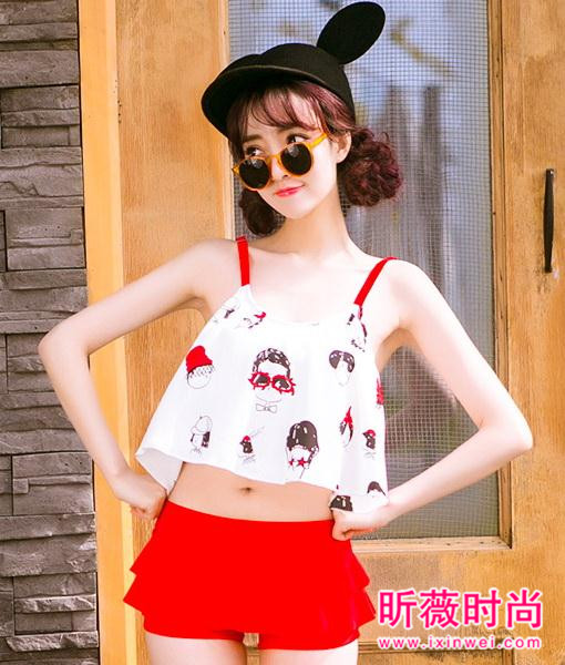 夏季想要去沙滩度假?你还缺件少女性感泳衣 夏季想要去沙滩度假?你还缺件少女性感泳衣