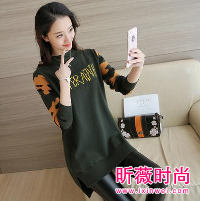 早春超级个性的毛衣 时尚又保暖的穿搭