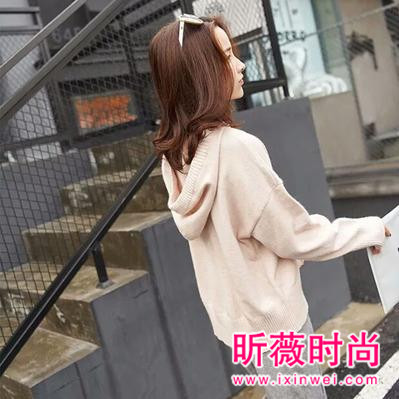简单随性风格毛衣穿搭 你一定会入手这款毛衣 简单随性风格毛衣穿搭 你一定会入手这款毛衣