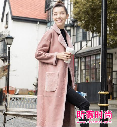 新款时尚长裤+外套 让你时髦温暖一个冬天