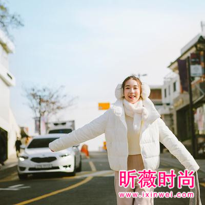冬季时尚服饰穿搭 烂漫的甜美系很唯美 冬季时尚服饰穿搭 烂漫的甜美系很唯美