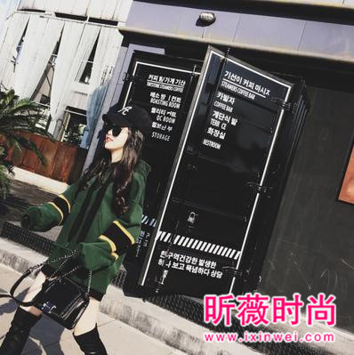 元气满满的卫衣穿搭 时尚出街吸晴率超高 元气满满的卫衣穿搭 时尚出街吸晴率超高