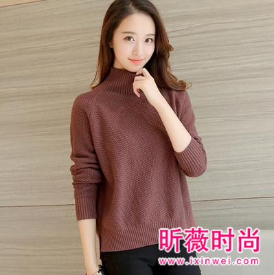 如何选择适合的毛衣？就要保暖时尚好搭配