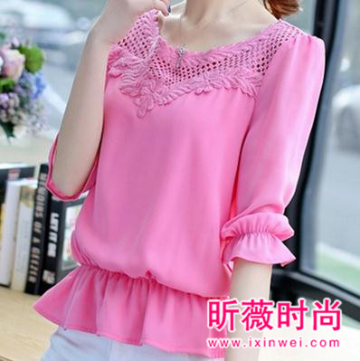 春季时尚性感斗艳 长袖雪纺穿出女人味 春季时尚性感斗艳 长袖雪纺穿出女人味