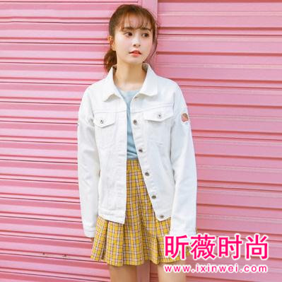 牛仔外套穿上就是时髦 轻松搞定日常装扮