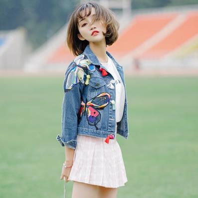 春季女生的牛仔外套：打造你的专属