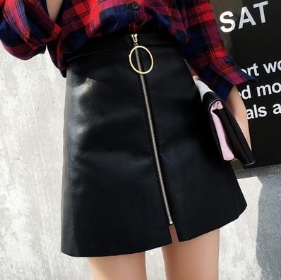 春季如何穿搭:半身显瘦短裙 春季如何穿搭:半身显瘦短裙