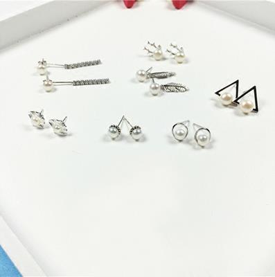 吸引眼球的时尚小配饰：软妹纸的标配