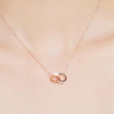 吸引眼球的时尚小配饰：软妹纸的标配