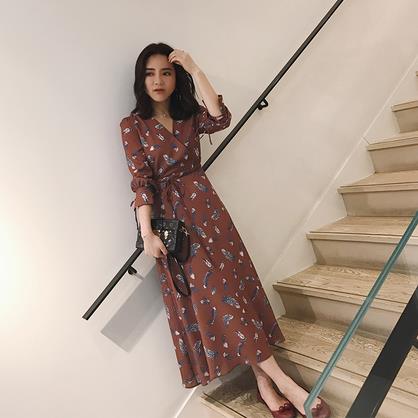 七款微胖界的连衣裙：谁说胖子没有春天