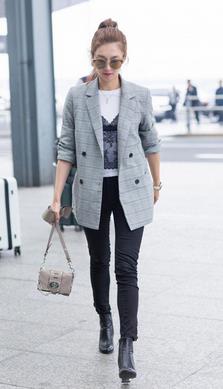 2017潮范西装穿搭:流行新时尚 2017潮范西装穿搭:流行新时尚