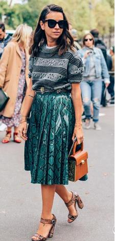 今夏时尚的百褶裙来了