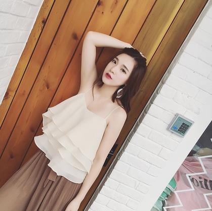 吊带你还是穿在内里吗?睡衣外穿才是真潮流 吊带你还是穿在内里吗?睡衣外穿才是真潮流