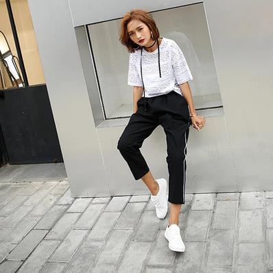 十款时尚又清爽的短T：夏天再也不用愁