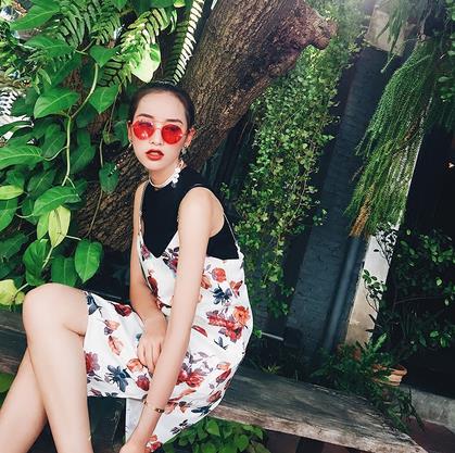 2017最炫吊带裙:俏皮与性感并存 2017最炫吊带裙:俏皮与性感并存