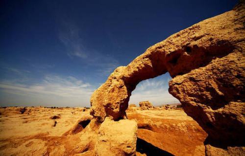 罗布泊双鱼玉佩事件:揭震惊中外的罗布泊双鱼玉佩事件