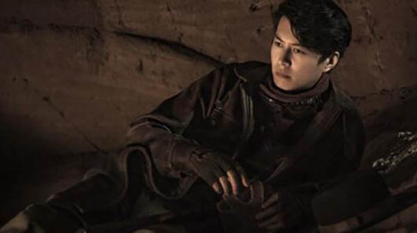 鬼吹灯之精绝古城揭秘：胡八一的父亲身世及十六字阴阳风水