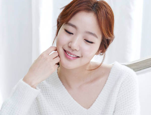 金高银演银娇背后遭遇令人咋舌 裸露镜头用替身了吗