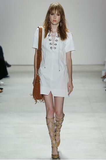 时尚博主教你穿搭:用系带绑住好衣品(图)