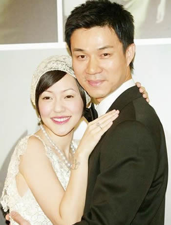 盘点娱乐圈用“性福”秀夫妻恩爱的十大明星