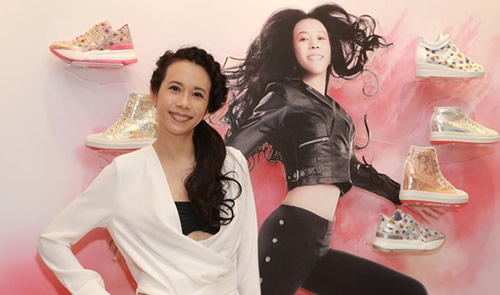 全世界最值钱的美腿：九双美腿每一双腿值10亿（图）