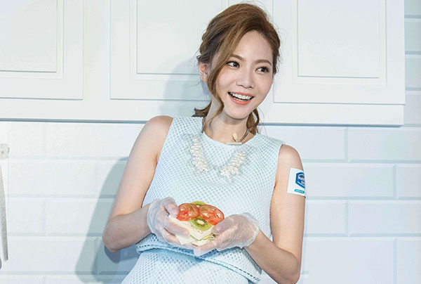 因不够漂亮而自卑:曾自卑到崩溃的10大明星大盘点