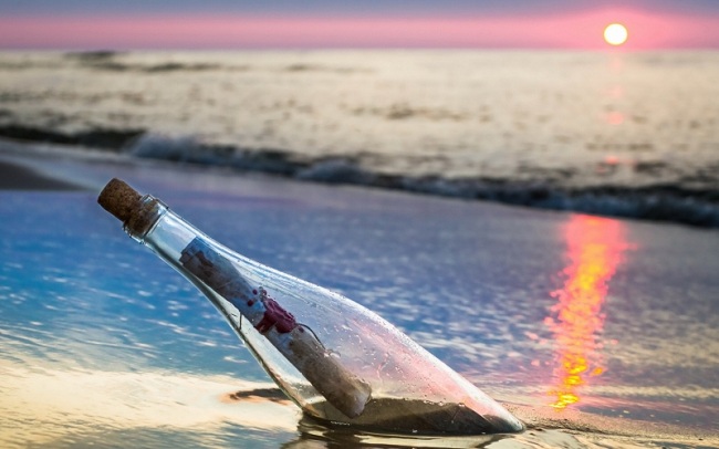 德国妇女竟捡到世界上最古老漂流瓶