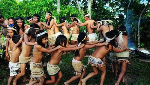 母亲嫁亲儿子只为肥水不流外人田：奇葩习俗大盘点