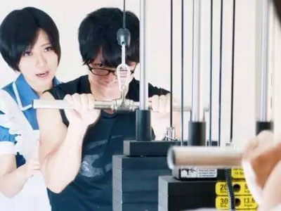 日本现女仆健身房图片：日本女仆健身房竟是这样锻炼