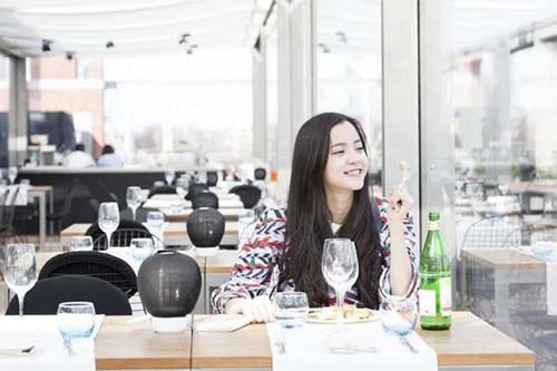 十大90后最美女星最新排名：没想到第一名竟是她