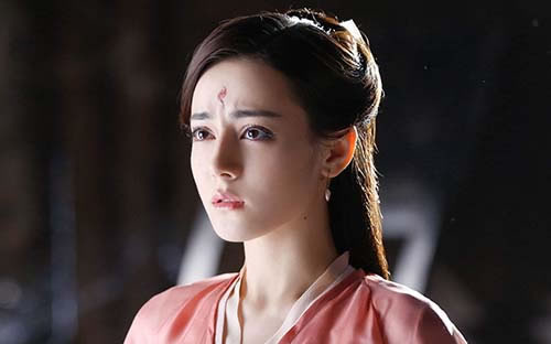 十大90后最美女星最新排名：没想到第一名竟是她