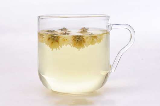 夏天喝菊花茶的十大好处 夏天喝菊花茶的十大好处