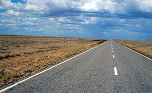 盘点全球10大最独一无二的奇特道路:不曾见过(图) 盘点全球10大最独一无二的奇特道路:不曾见过(图)