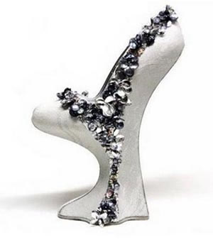 十大最奇葩的高跟鞋：10双高跟鞋史上最恐怖最奇葩