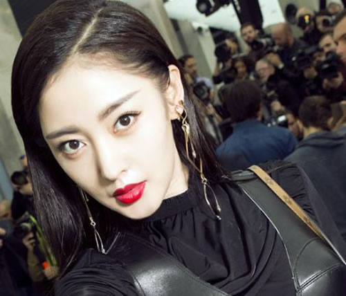 莫名其妙爆红的十大女星：对比一下谁最美？