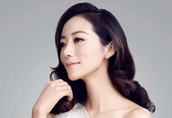 盘点十大最干净最清纯的女明星:不需浓妆淡抹(图) 盘点十大最干净最清纯的女明星:不需浓妆淡抹(图)