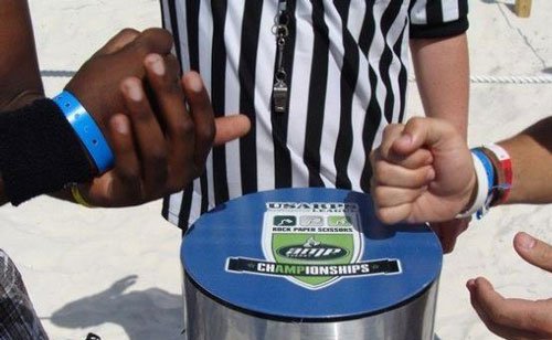 外国人就是会玩：20种世界上最奇葩的比赛（图文解析）