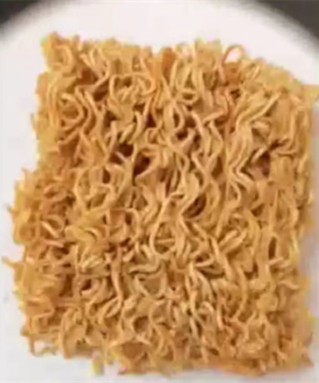 方便面放大:方便面放大一千倍结果吓出一身冷汗