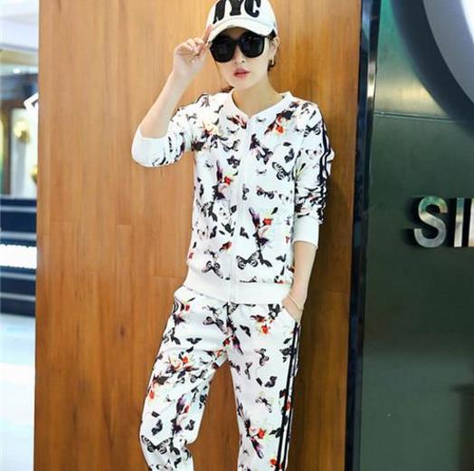 大码印花运动套装2017:早秋运动套装分享(图) 大码印花运动套装2017:早秋运动套装分享(图)