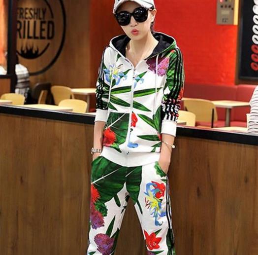 大码印花运动套装2017:早秋运动套装分享(图) 大码印花运动套装2017:早秋运动套装分享(图)