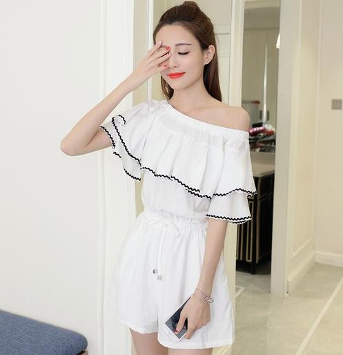 高腰休闲连体裤2017新款图片：连体裤穿出甜美范