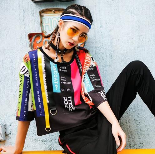 短裤怎么搭配T恤最时髦:6种穿出T恤的文艺范(图) 短裤怎么搭配T恤最时髦:6种穿出T恤的文艺范(图)